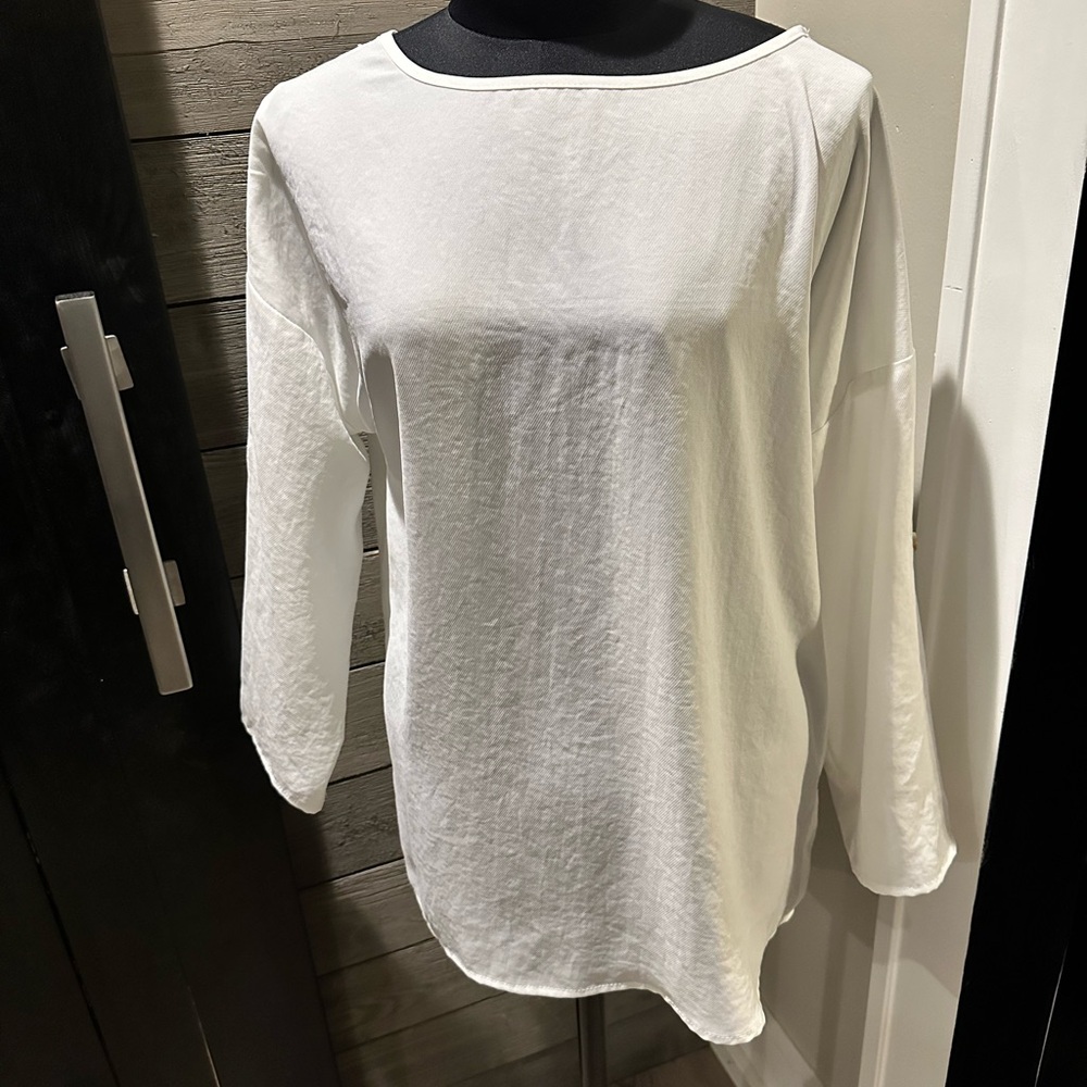 Francesca‘s three-quarter length sleeve white semi sheer blouse size small